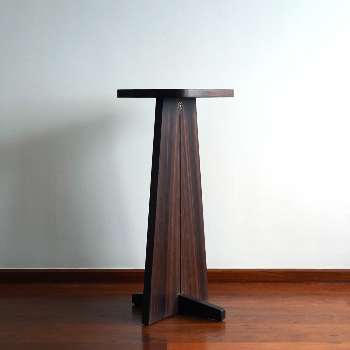 Wooden pedestal